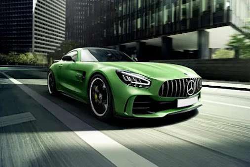 Read more about the article Mercedes Benz Car Insurance Cost in the United States